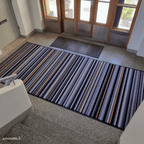 Värikäs logomatto